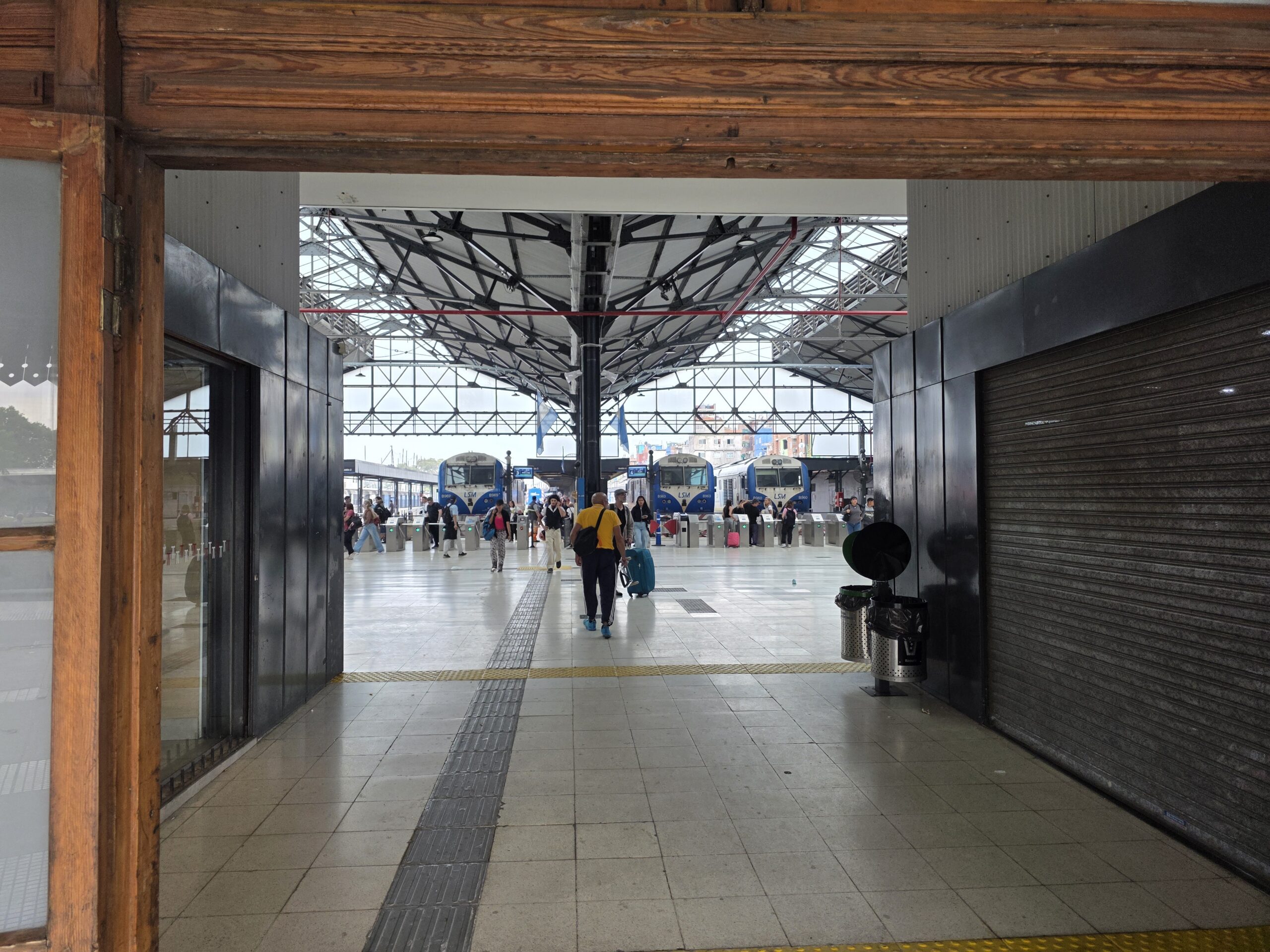 Estación Retiro San Martín, cabecera de la Línea San Martín, Buenos Aires